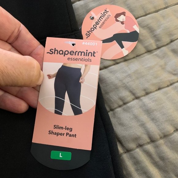 SHAPERMINT NWT Women's Slim Leg Black Pants. Large - Picture 6 of 8